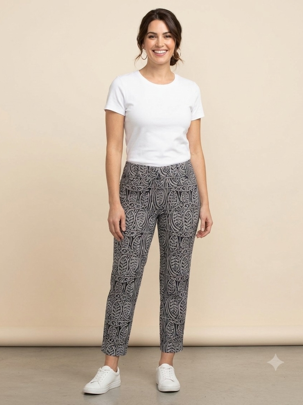 LOFT Black & White Printed Cropped Pants